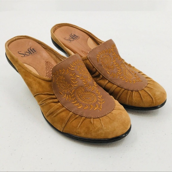 Sofft Embroidered Leather upper clogs size 8USA - Picture 2 of 4